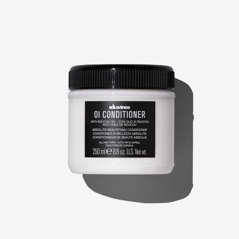 Кондиціонер / Davines OI Absolute Beautifying Conditioner (250 мл)